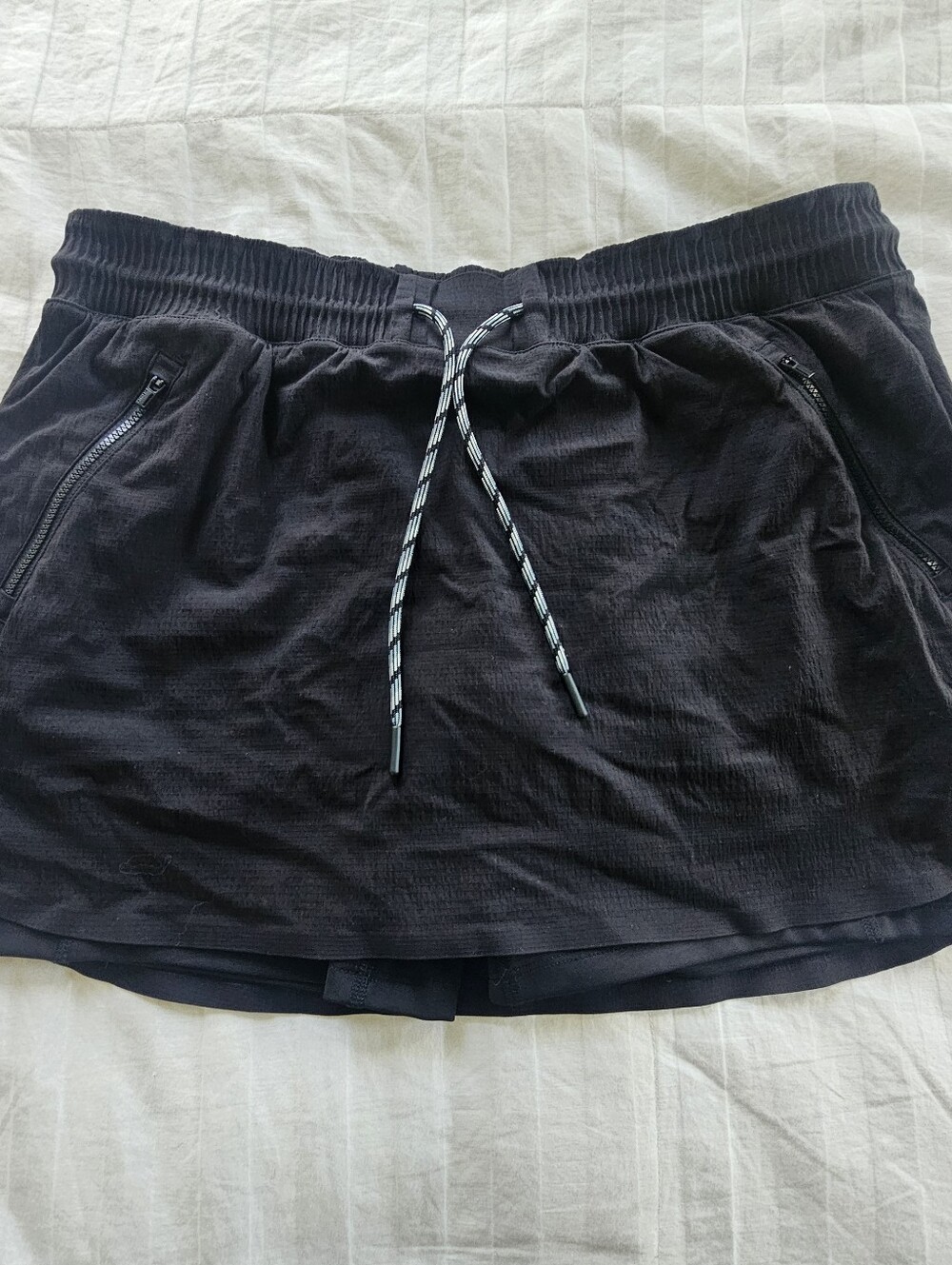 Athleta Active Skort Skirt With Shorts In Black, Size 10